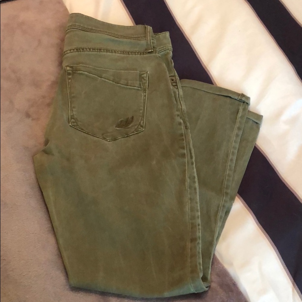 Green soft denim ankle jeans